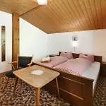 شاليه Alpenchalet Lacknerbrunn Bis 30 P *