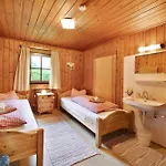 Alpenchalet Lacknerbrunn Bis 30 P شاليه