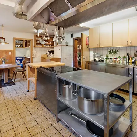 シャレー Alpenchalet Lacknerbrunn Bis 30 P マイヤーホーフェン