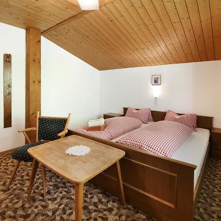 Chalet Alpenchalet Lacknerbrunn Bis 30 P *
