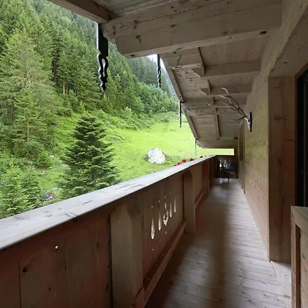 Alpenchalet Lacknerbrunn Bis 30 P