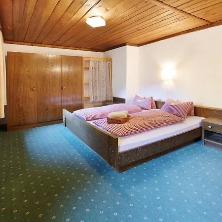 Alpenchalet Lacknerbrunn Bis 30 P
