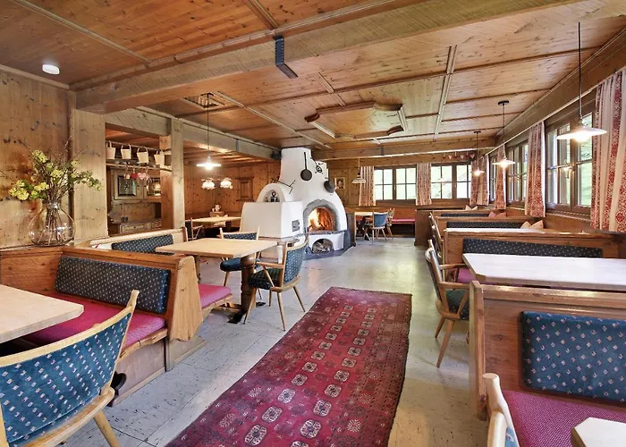 Alpenchalet Lacknerbrunn Bis 30 P شاليه